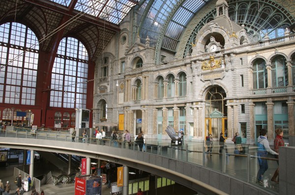 Antwerp train station 